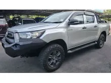 2023 TOYOTA HILUX DOUBLE CAB 2.4 M VNT FACLIFT 4WD (MT) (4X4) - (KEADAAN BAIK) SILVER METALLIC (1D4) 6E-MT 160,000KMS