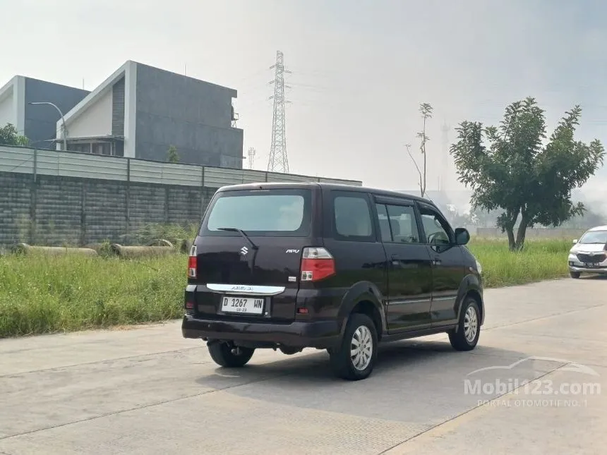 2013 Suzuki APV GX Arena Van