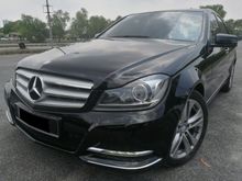MERCEDES BENZ C200 CGI W204 AMG WELL MAINTAINED TIP TOP LIKE NEW