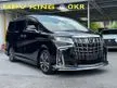 Recon 2022 Toyota Alphard 2.5 G S C Package MPV POWER BOOT PILOT SEAT