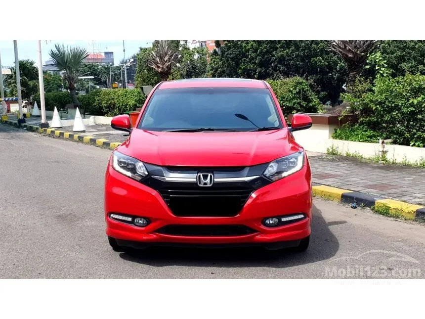 Jual Mobil Honda HR
