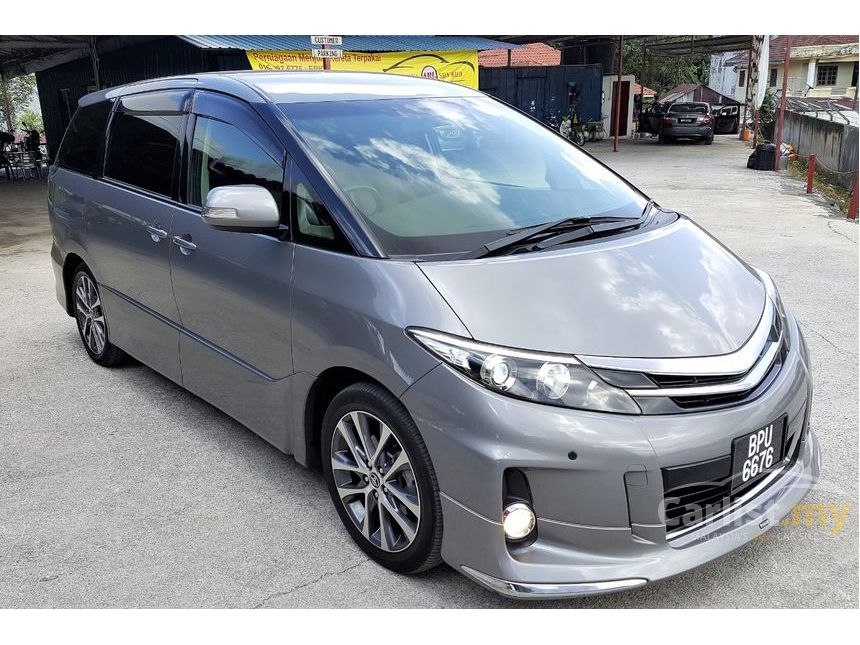 Toyota estima левый руль