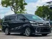 Used 2018 Toyota Vellfire 2.5 GOLDEN EYES EDITION LIMITED FULL SPEC 42K LOW MILEAGE ONLY REGISTRATION 2023 YEARS VERY NEW TIPTOP CONDITION 2 POWER DOOR