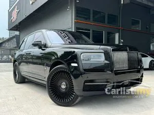 2020 Rolls-Royce Cullinan 6.7 Black Badge SUV RECON UK SPEC STARLIGHT ROOF DIAMOND BLACK ARCTIC WHITE LEATHER BESPOKE AUDIO HUD PICNIC TABLE AND MORE