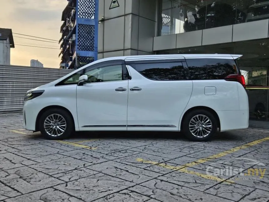 2022 Toyota Alphard Executive Lounge S MPV