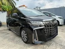 2022 Toyota Alphard 2.5 S Type Gold ** SUNROOF 3 LED ** NEW ARRIVAL **