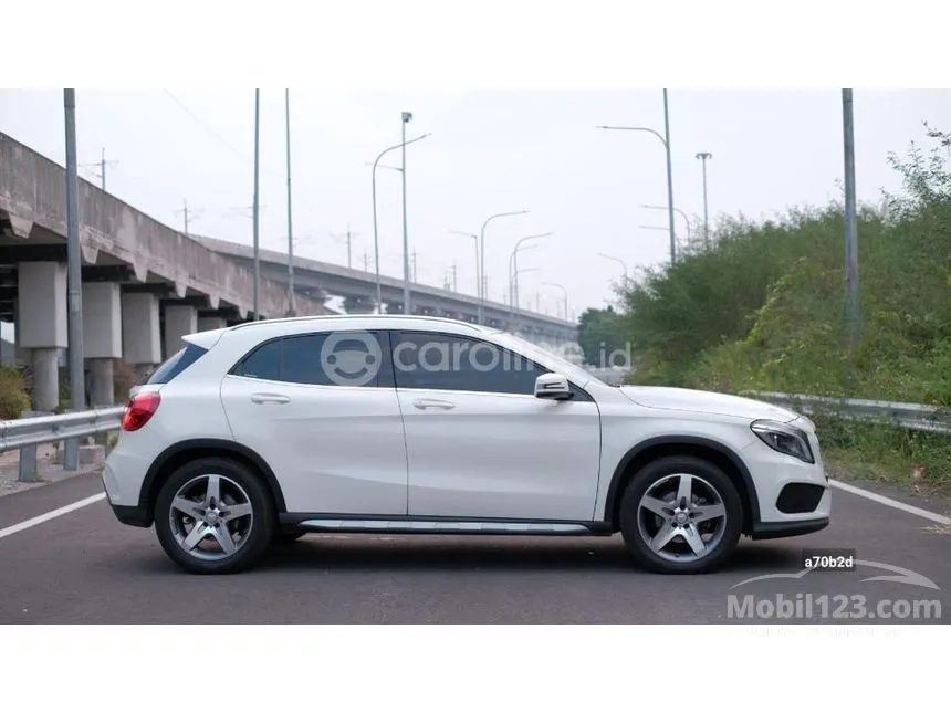 2016 Mercedes-Benz GLA200 Sport SUV