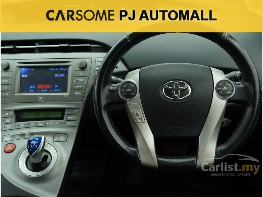 2013 Toyota Prius Luxury Hatchback