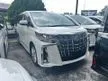 Recon 2018 Toyota Alphard 2.5 G SA SPEC ** FOOTREST / ALPINE ROOF MONITOR ** FREE 5 YEAR WARRANTY ** OFFER OFFER **