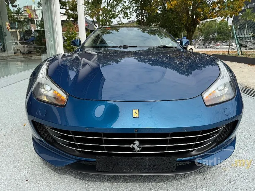 2017 Ferrari GTC4Lusso Hatchback