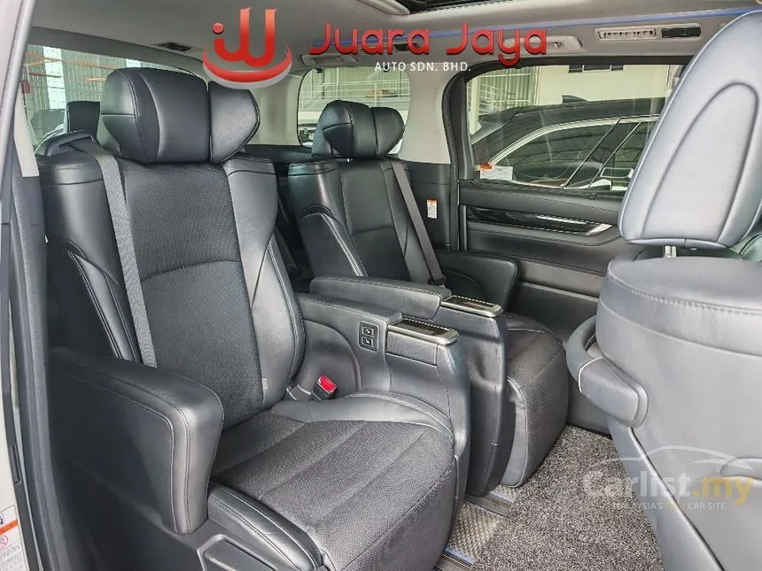 2017 Toyota Vellfire ZG MPV