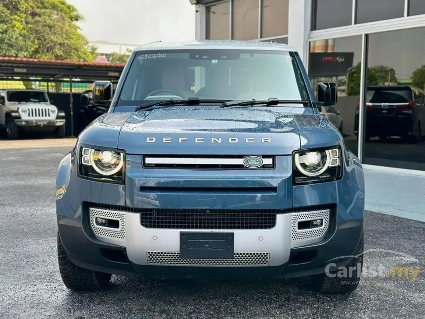 2022 Land Rover Defender 110 D300 SUV