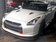 Nissan GT-R 3.8 Premium Edition Coupe- carbon kit - carbon interior- converted