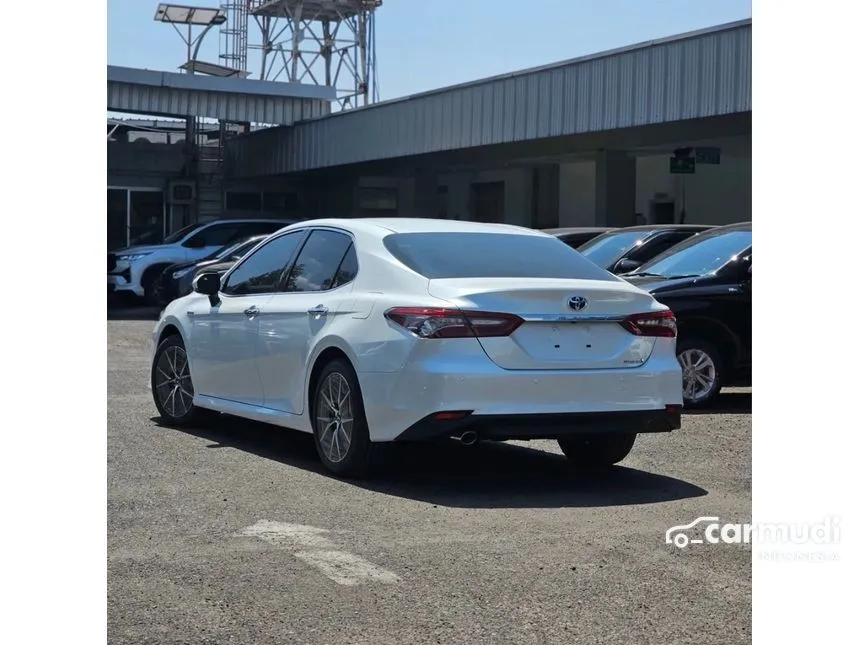 2023 Toyota Camry HV TSS 2 Sedan