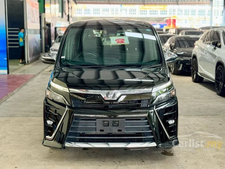 2018 Toyota Voxy ZS Kirameki Edition MPV