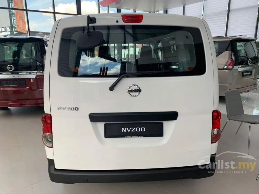 2024 Nissan NV200 Panel Van