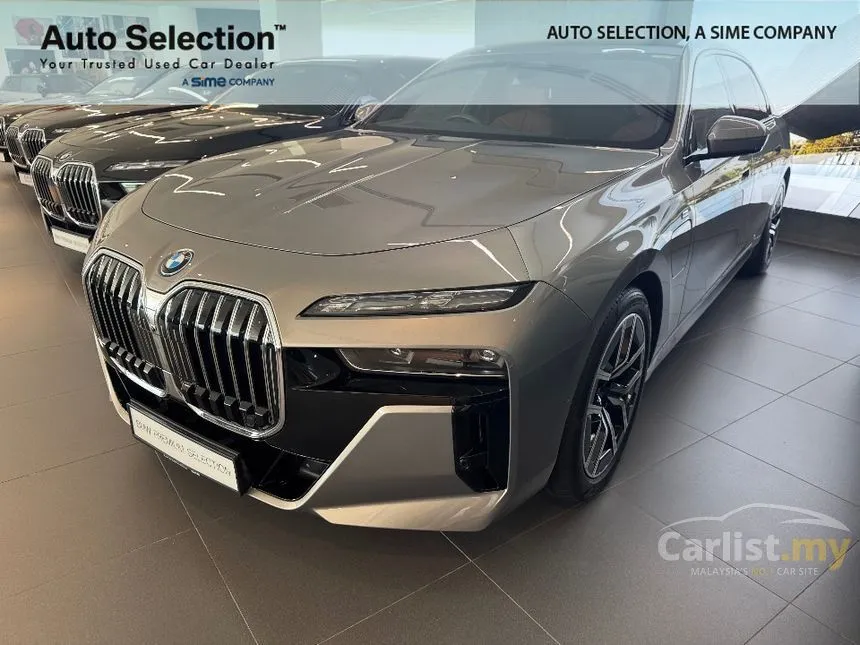 2024 BMW 750e xDrive M Sport Pure Excellence Sedan