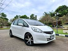 2011 Honda Jazz 1.5 (ปี 08-14) S i-VTEC Hatchback AT