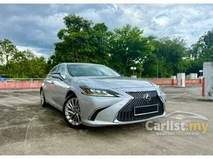 2019 Lexus ES 250 2.5 Luxury Sedan