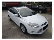 2015 Ford Focus Titanium + 2.0(A) Sunroof, Key Less, Full Spec