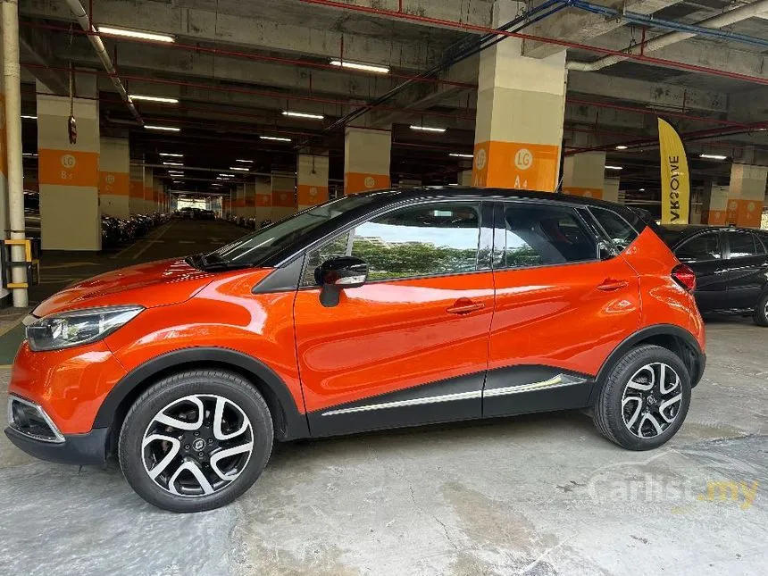 2018 Renault Captur TCe 120 (Flame red) SUV