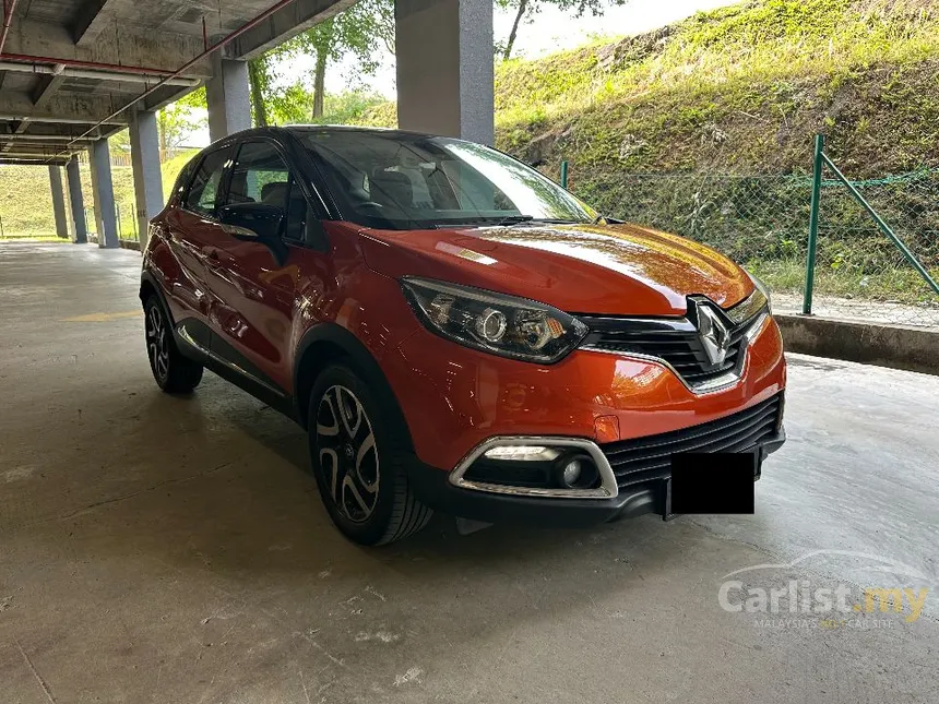 2018 Renault Captur TCe 120 (Flame red) SUV