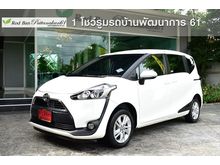 2017 Toyota Sienta 1.5 (ปี 16-20) G Wagon AT