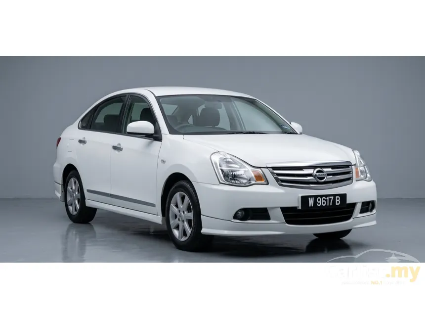 2013 Nissan Sylphy XL Luxury Sedan