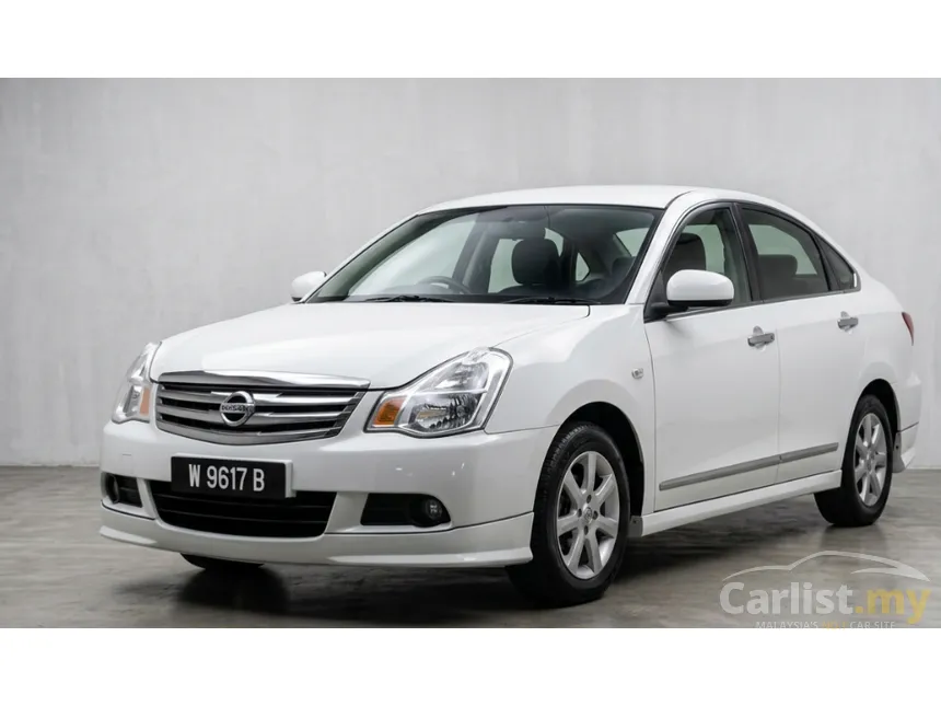 2013 Nissan Sylphy XL Luxury Sedan