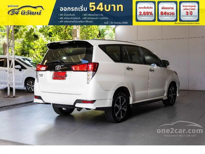 2021 Toyota INNOVA Crysta Premium Wagon