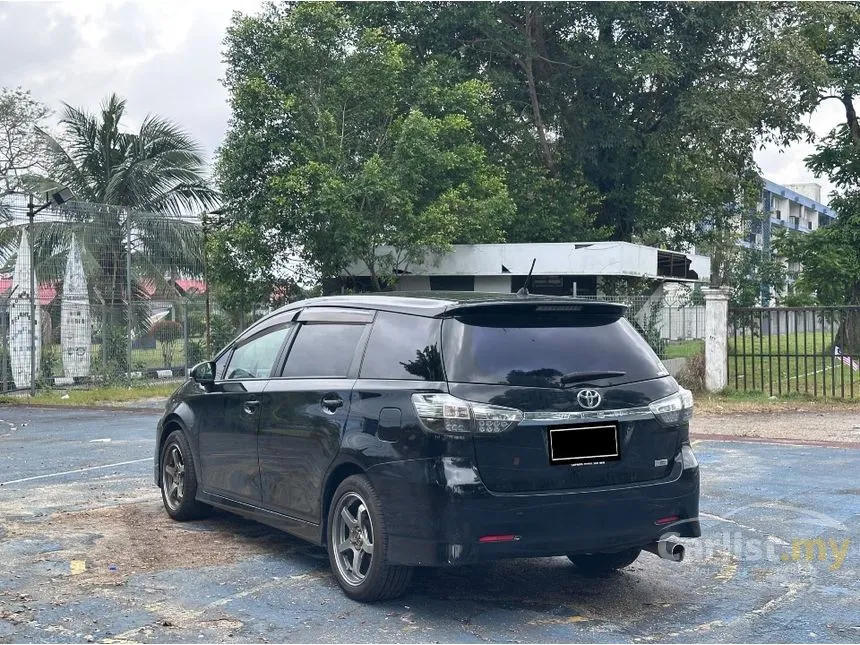 2014 Toyota Wish G MPV