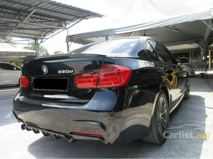 2012 BMW 320d Sport Line Sedan