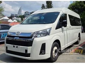 2026 Toyota Hiace 2.8 SLWB Window Van Van