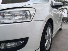 Volkswagen Polo 1.6 Hatchback,1 OWNER CAR,FULL SERVICE BY VW,EXCELLENT CONDITION,ORIGINAL BODY PAINT,JUST BUY AND DRIVE,WELCOME TO TEST THE CAR
