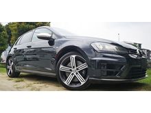 2014 VOLKSWAGEN GOLF R 2.0 TSI HATCHBACK JAPAN SPEC CAR SELLING PRICE ONLY ( RM 193,000.00 NEGO ) BODY COLOR - BLACK COLOR ( 1887 )
