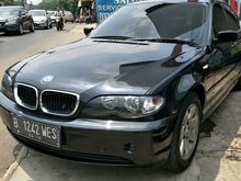 BMW 318i angsuran 2.9jtan