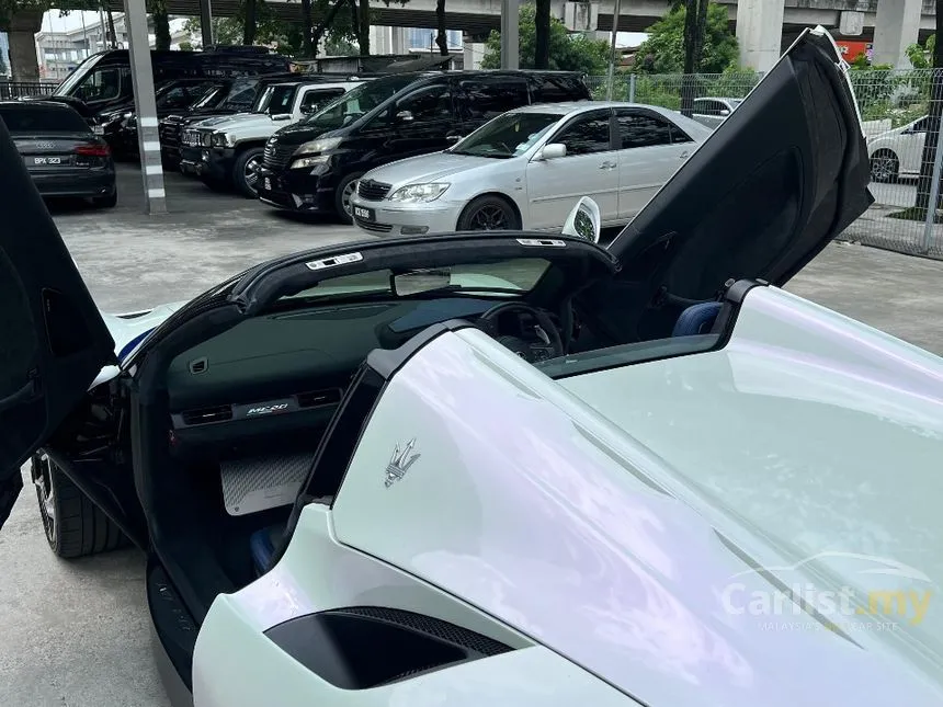 2023 Maserati MC20 Cielo Convertible