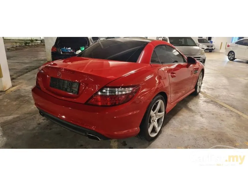 2015 Mercedes-Benz SLK200 AMG Sport Convertible
