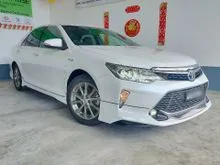 2017 Toyota Camry 2.5 Hybrid Luxury Facelift