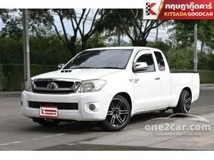 2011 Toyota HILUX VIGO 2.5 E Smart Cab Pickup