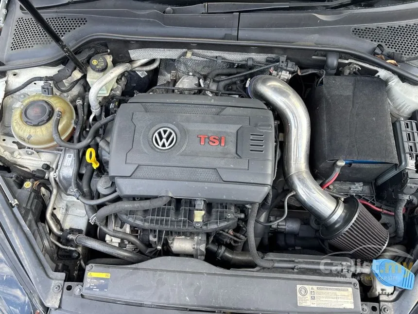 2013 Volkswagen Golf GTI Hatchback
