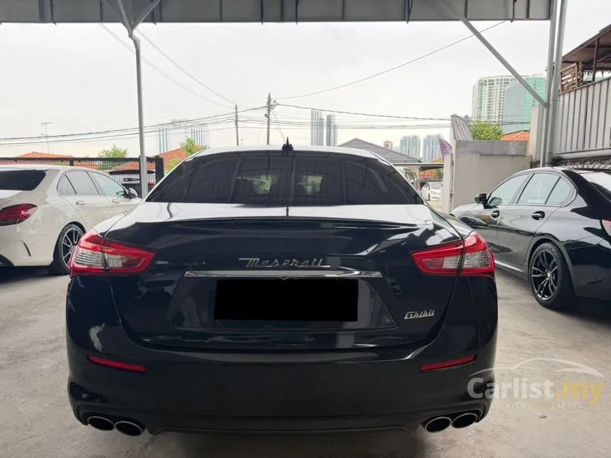 2018 Maserati Ghibli GranSport Sedan
