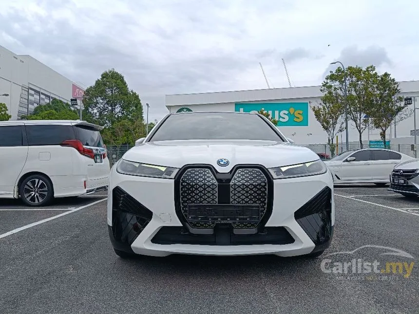 2023 BMW iX xDrive40 Sport SUV