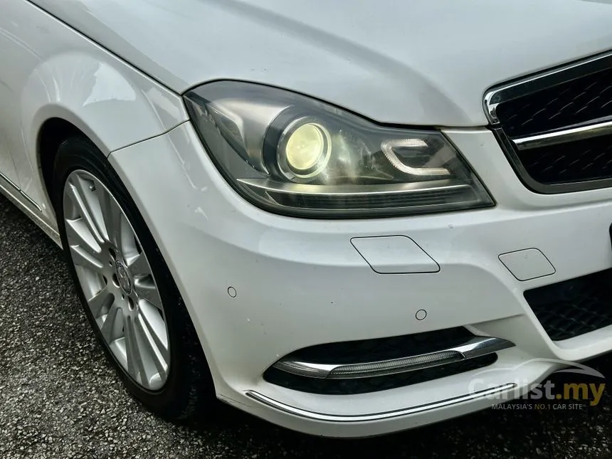 2012 Mercedes-Benz C200 Avantgarde CGI Sedan