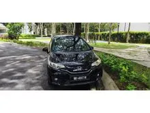 2015 Honda Jazz 1.5 V Hatchback