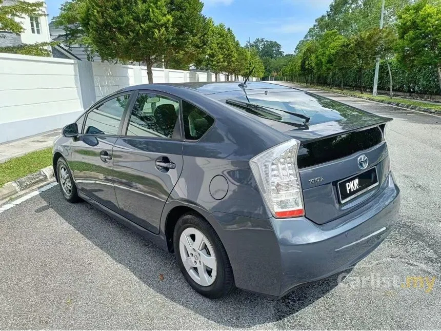 2011 Toyota Prius Hybrid Hatchback