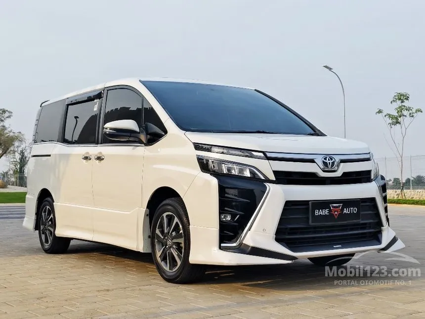 Jual Mobil Toyota Voxy 2019 2.0 di DKI Jakarta Automatic Wagon Putih Rp 317.000.000