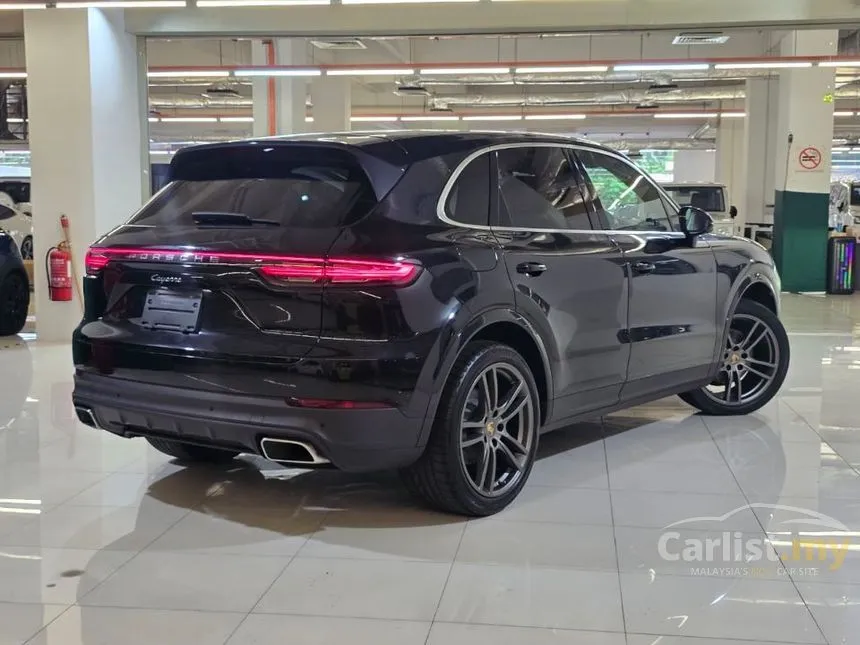 2022 Porsche Cayenne SUV