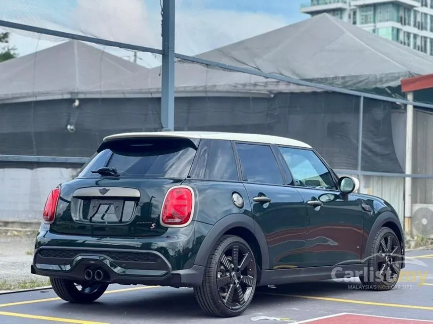 2022 MINI Cooper S 5 Door Hatchback