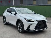 2023 Lexus NX250 2.5/BLACK LEATHER/LOW MILEAGE/SUNROOF/BSM/DIM/POWER BOOT/FREE WARRANTY/FREE SERVICE